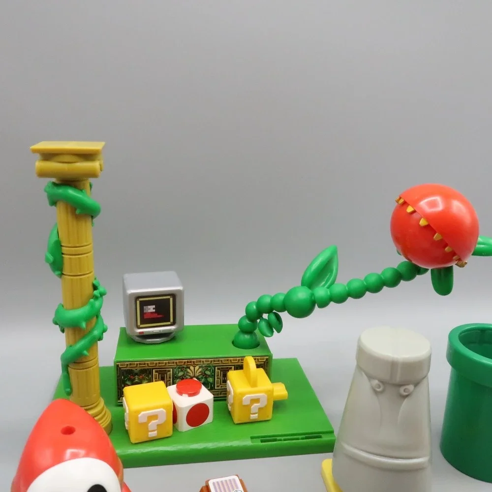 Lot of Super Mario Bros Figures Playset Pieces Yoshi Desert Diorama Piranha Plan